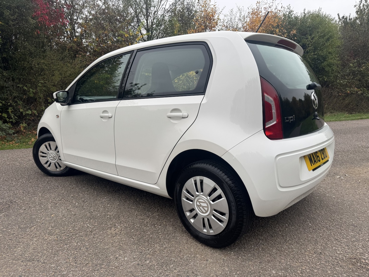 Used Volkswagen up! 2016 for sale - 76488654: Photo 27