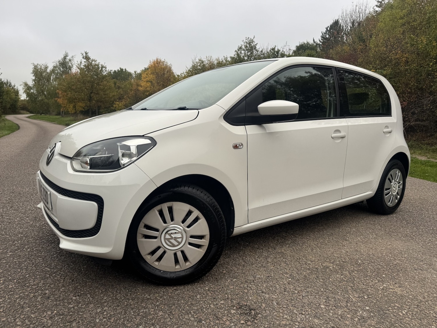 Used Volkswagen up! 2016 for sale - 76488654: Photo 3