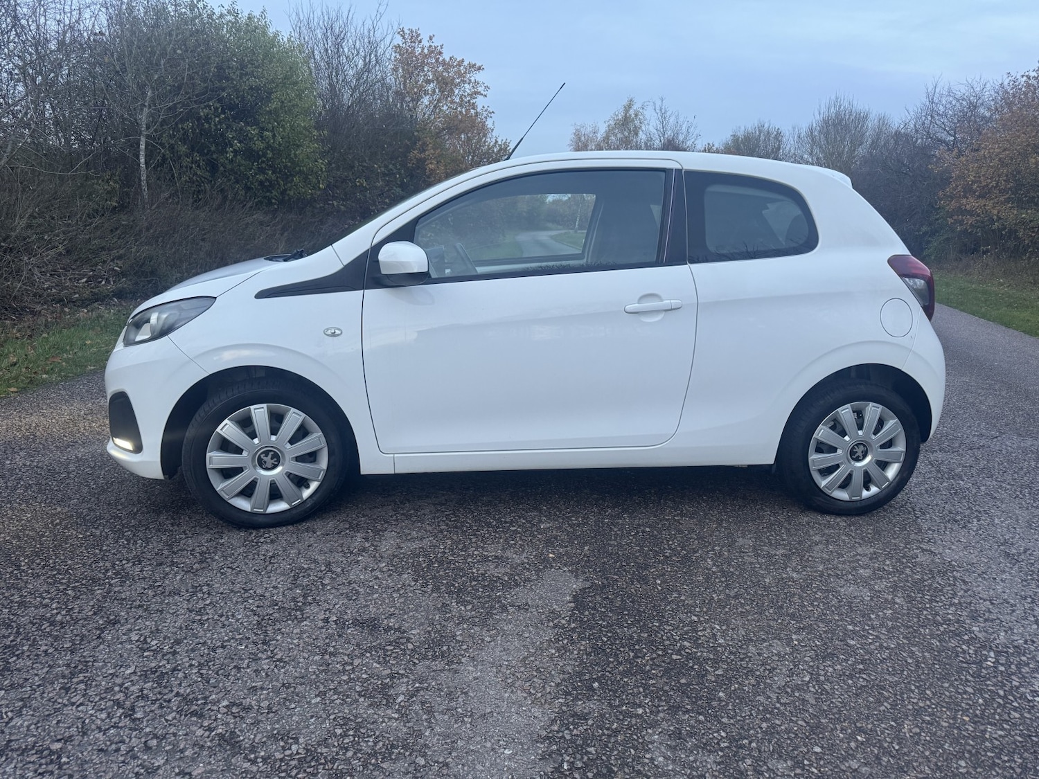 Used Peugeot 108 2015 for sale - 76560036: Photo 18