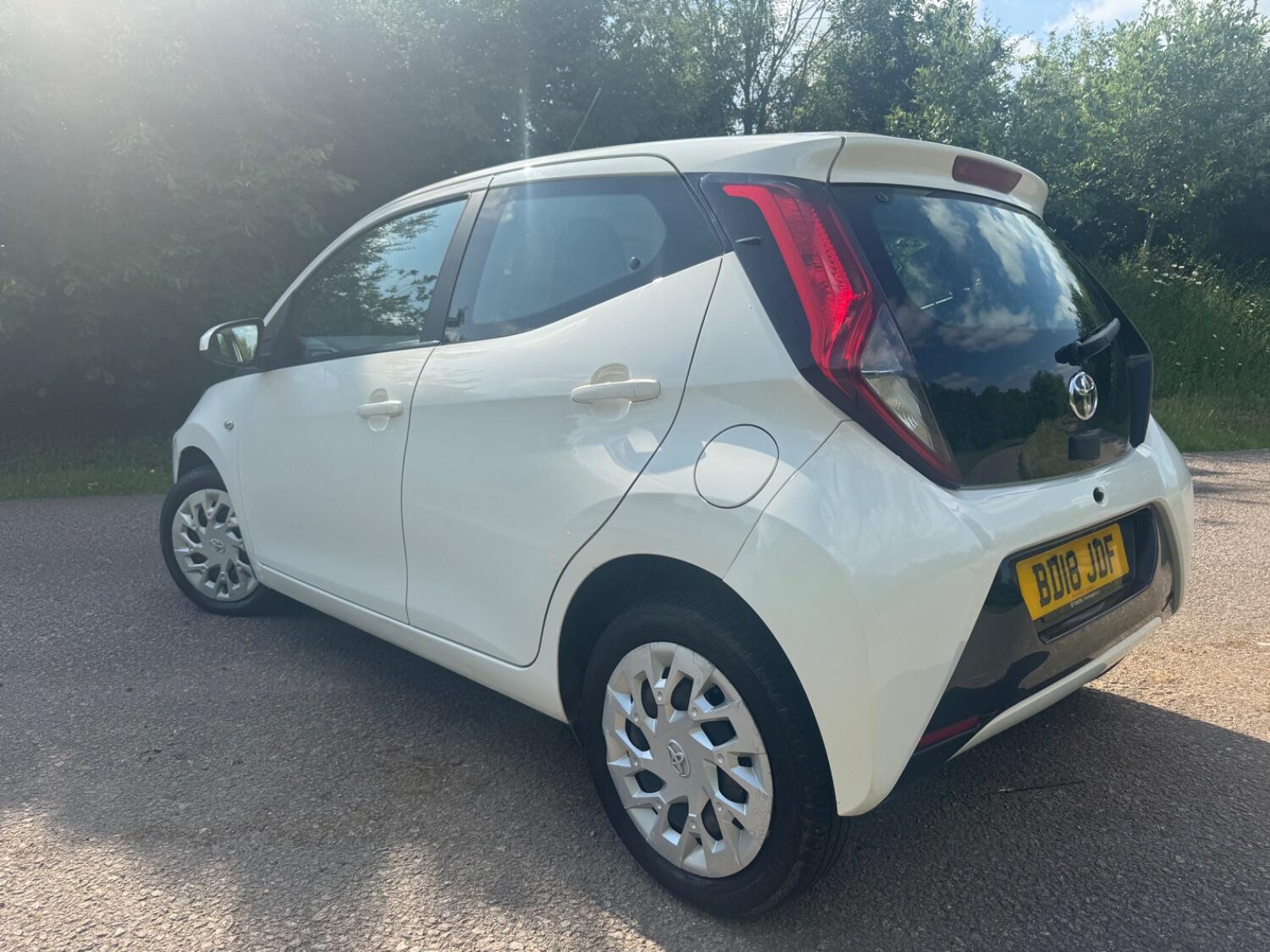 Used Toyota AYGO 2018 for sale - 76769128: Photo 16
