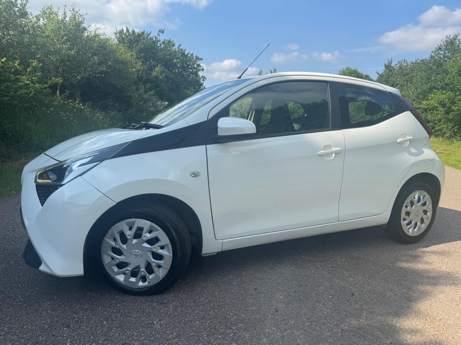Used Toyota AYGO 2018 for sale - 76769128: Photo 23