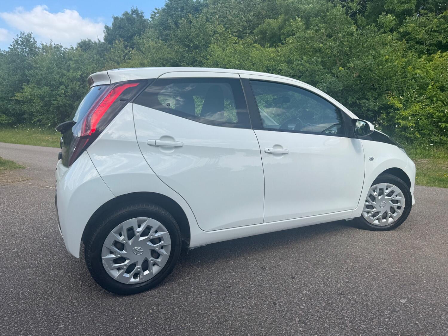 Used Toyota AYGO 2018 for sale - 76769128: Photo 30