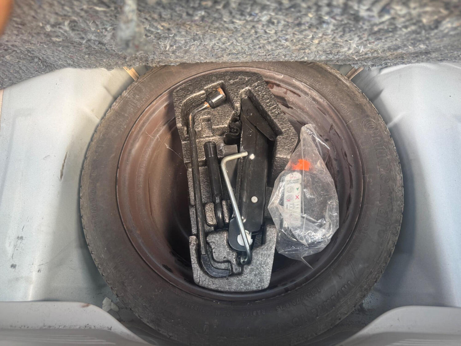 Used Toyota AYGO 2018 for sale - 76769128: Photo 32