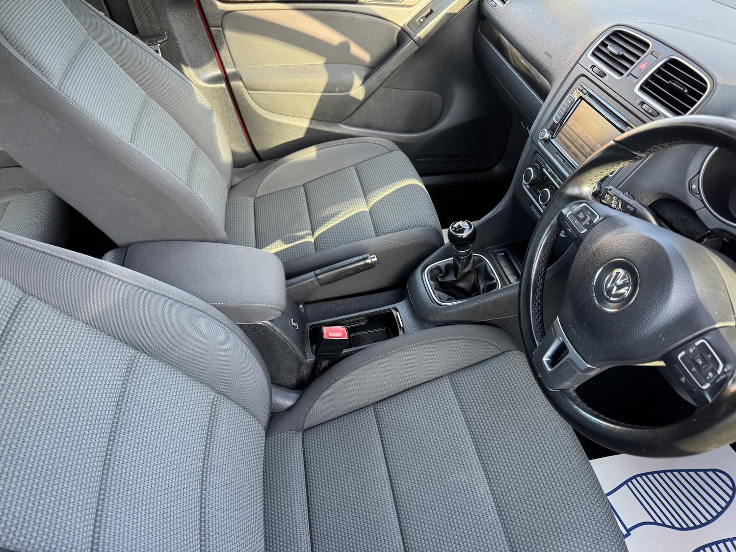 Used Volkswagen Golf 2011 for sale - 77045380: Photo 29