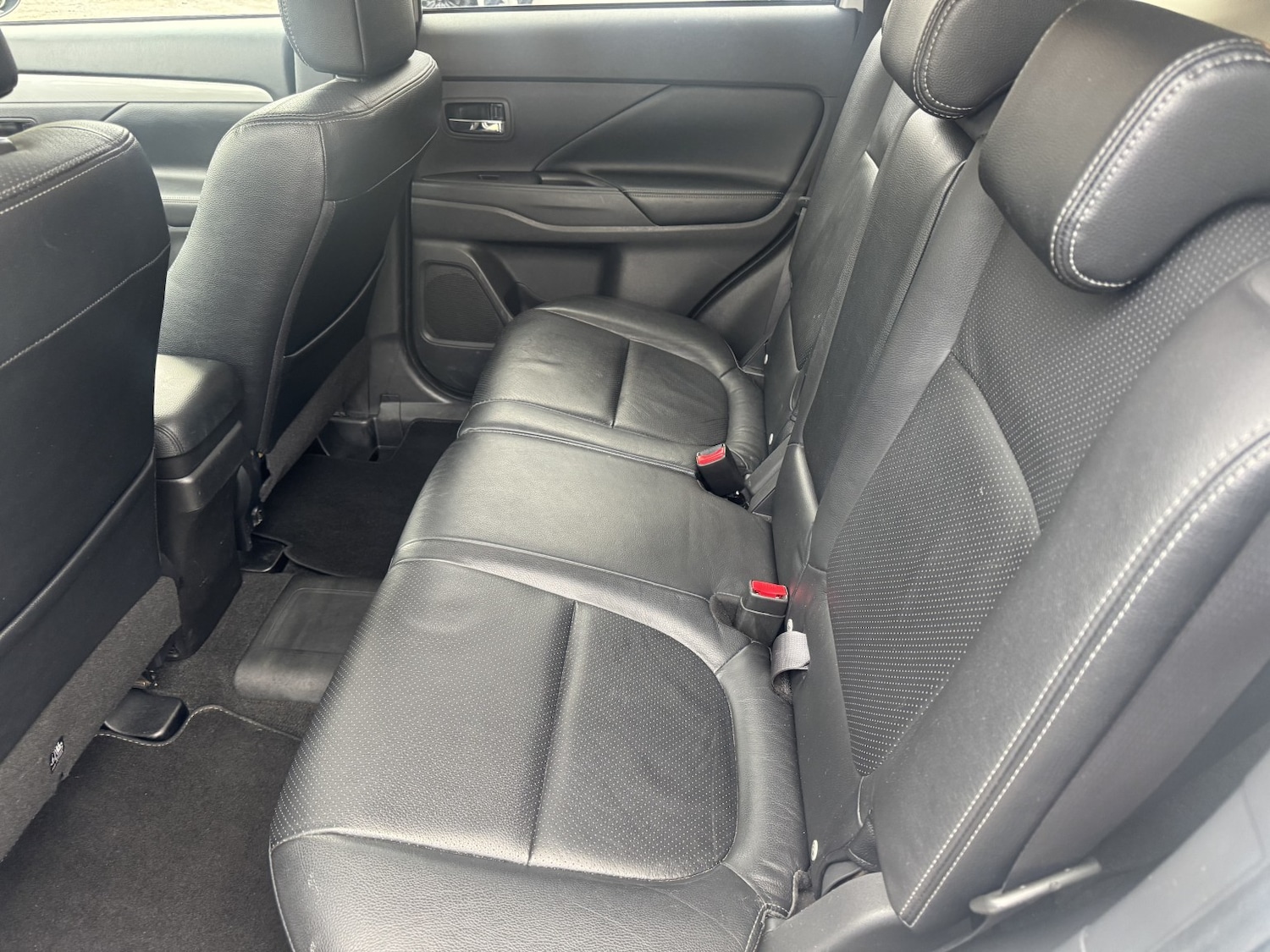 Used Mitsubishi Outlander 2014 for sale - 76762136: Photo 20