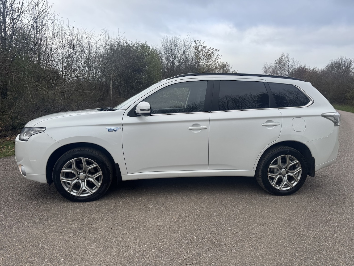 Used Mitsubishi Outlander 2014 for sale - 76762136: Photo 3