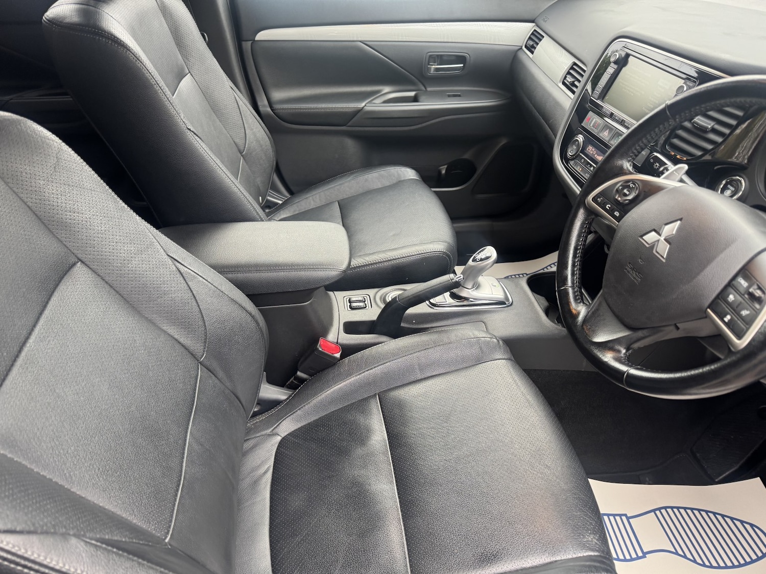 Used Mitsubishi Outlander 2014 for sale - 76762136: Photo 38