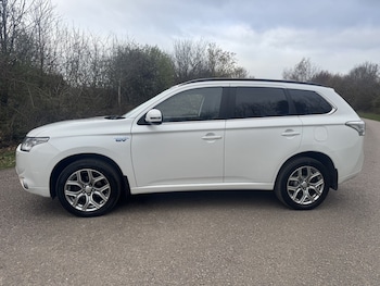 Used Mitsubishi Outlander 2014 for sale - 76762136: Photo
