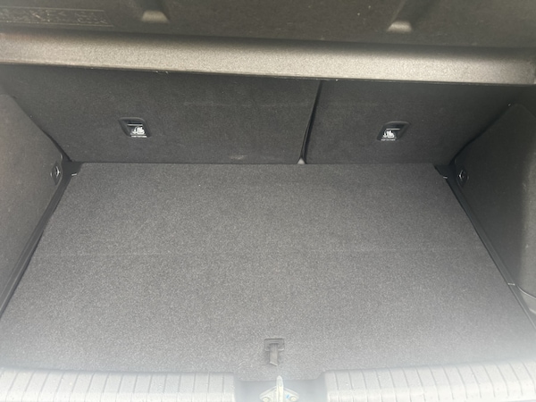 Used Hyundai i20 2017 for sale - 76205648: Photo 14