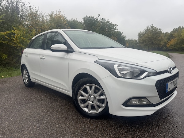 Used Hyundai i20 2017 for sale - 76205648: Photo 42