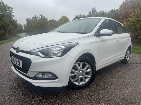 Used Hyundai i20 2017 for sale - 76205648: Photo 7