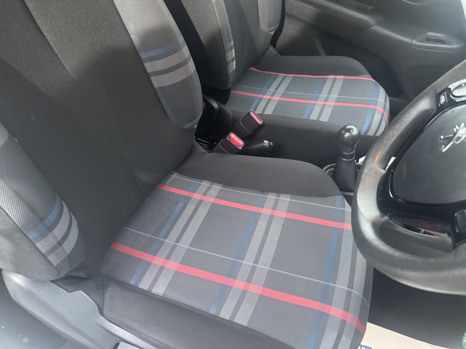 Used Peugeot 108 2015 for sale - 76769428: Photo 36