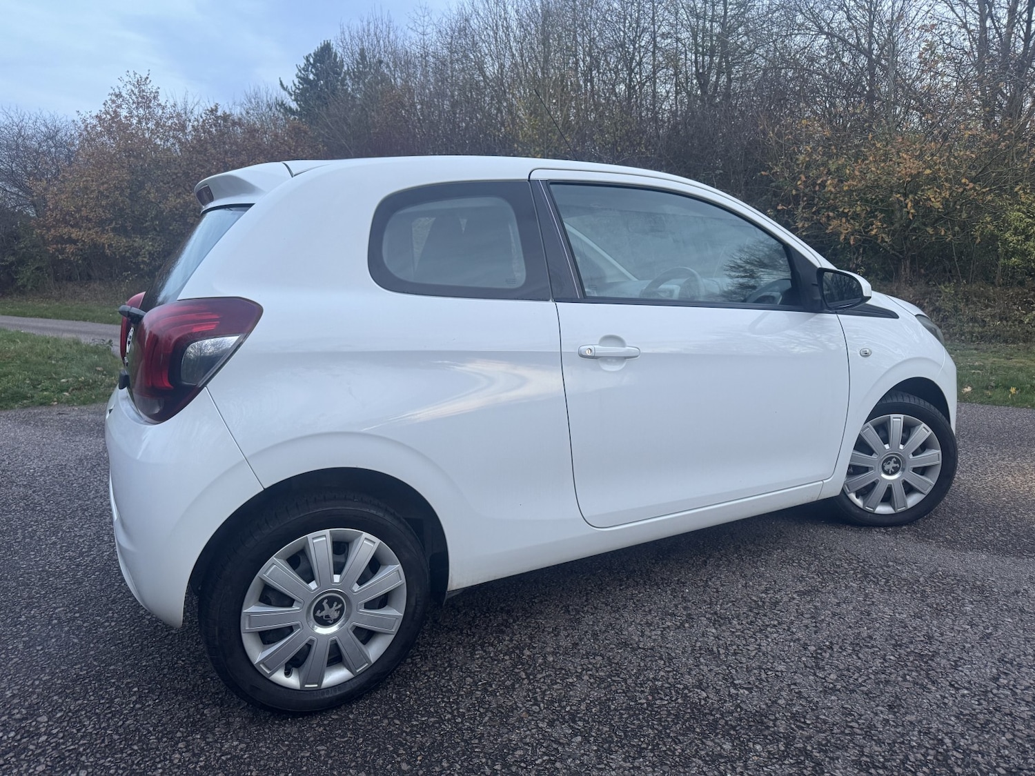 Used Peugeot 108 2015 for sale - 76769428: Photo 5