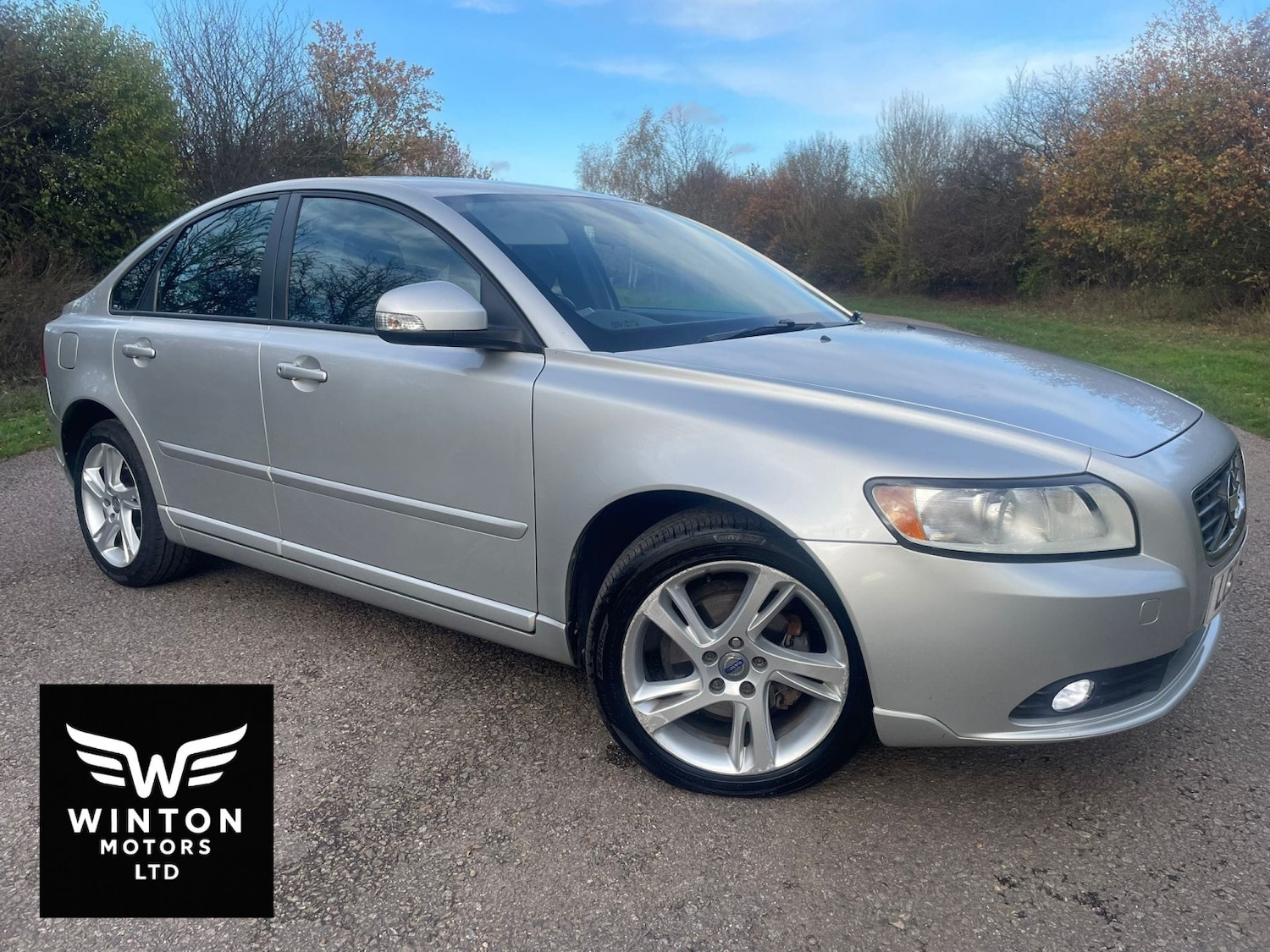 Used Volvo S40 2011 for sale - 76762178: Photo 1