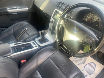 Used Volvo S40 2011 for sale - 76762178: Photo