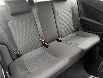 Used Volkswagen Polo 2016 for sale - 77409635: Photo