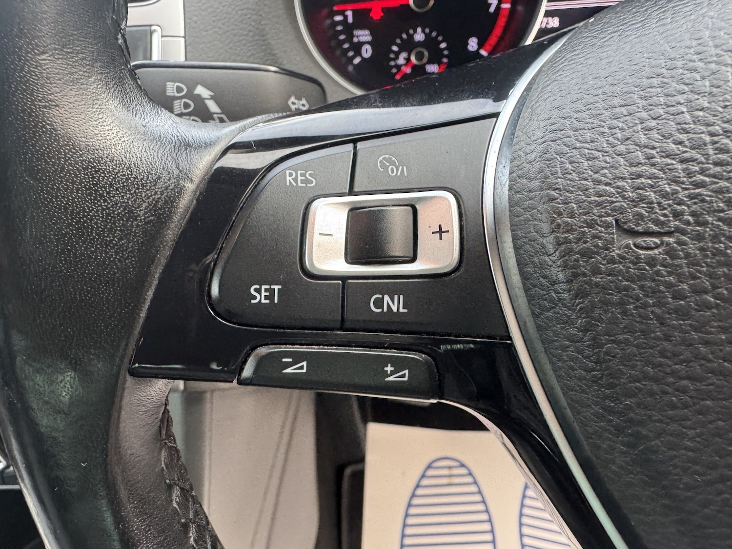 Used Volkswagen Polo 2017 for sale - 77233773: Photo 45