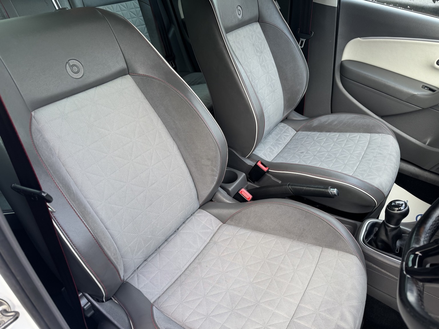 Used Volkswagen Polo 2017 for sale - 77233773: Photo 46