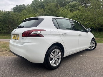 Used Peugeot 308 2016 for sale - 78537103: Photo