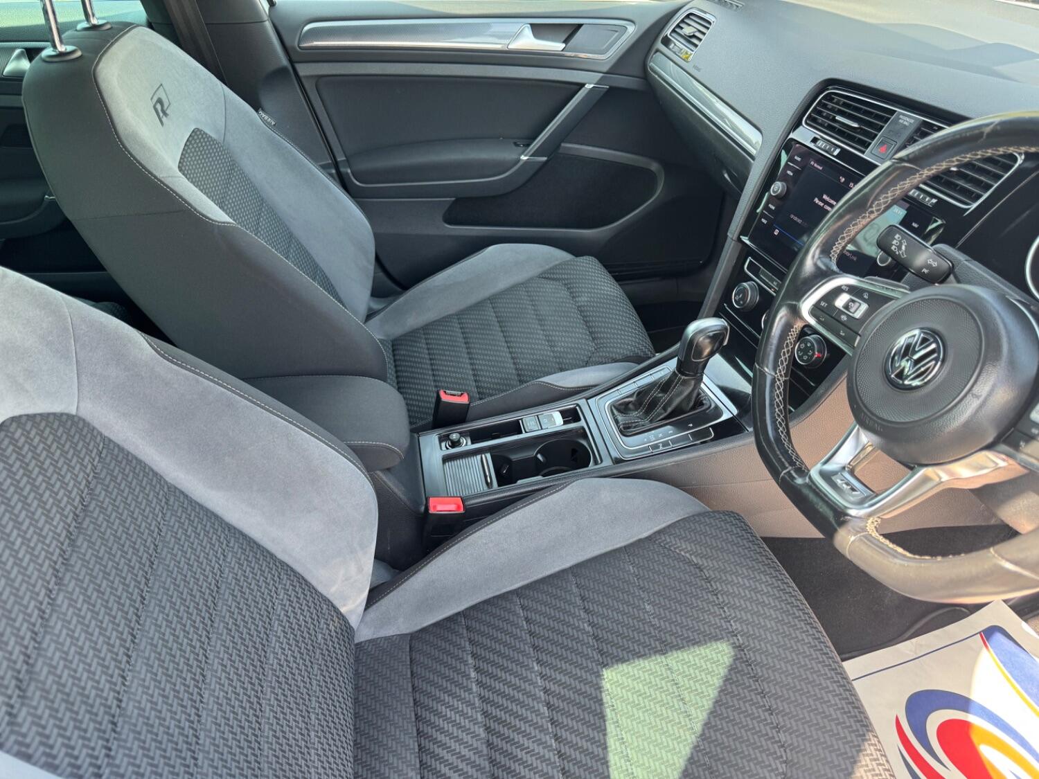 Used Volkswagen Golf 2019 for sale - 77464874: Photo 12