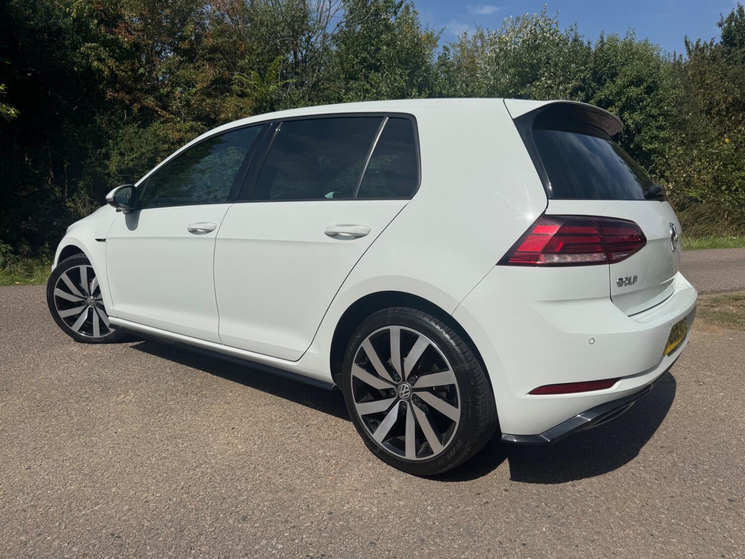 Used Volkswagen Golf 2019 for sale - 77464874: Photo 18