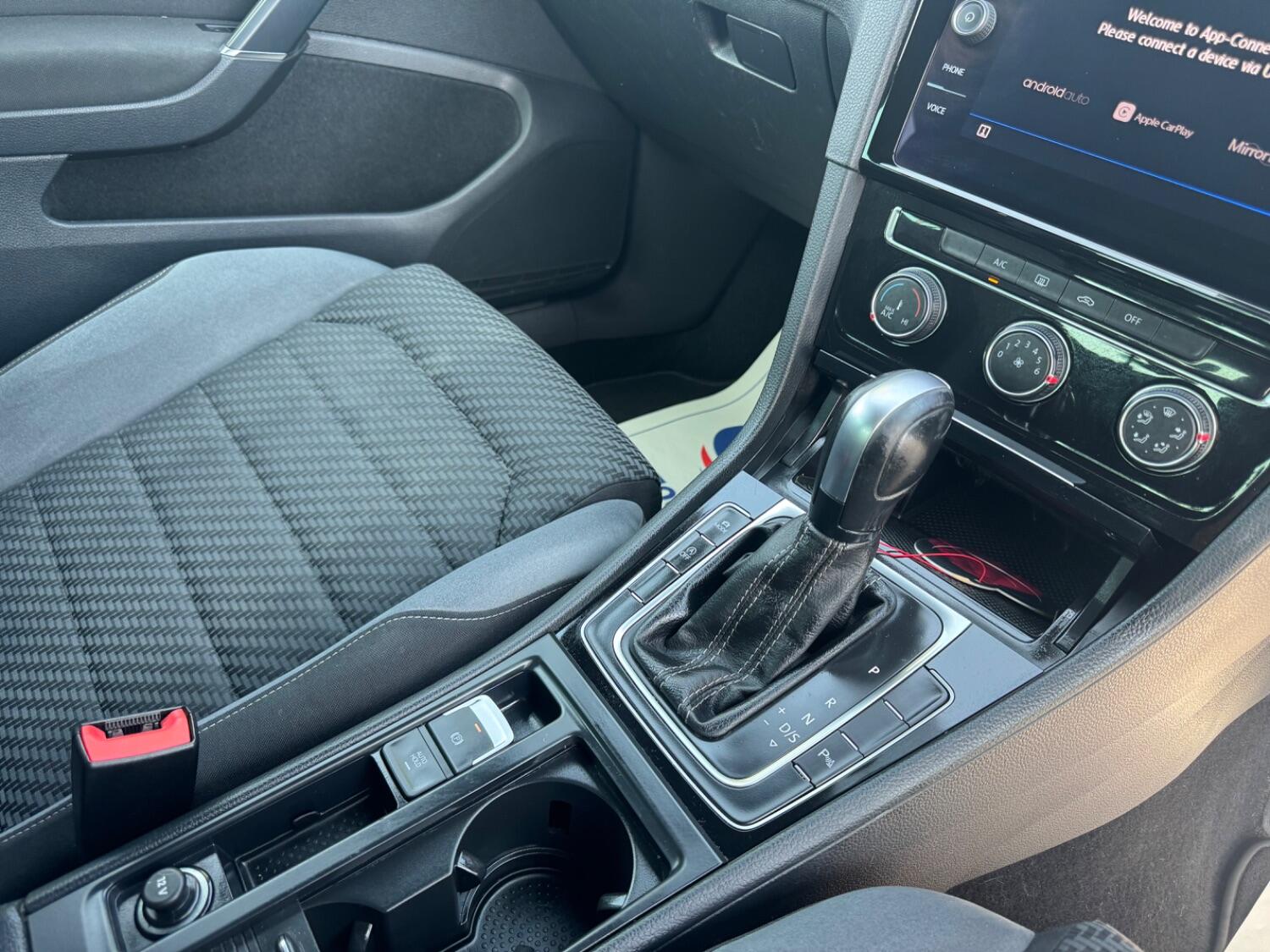 Used Volkswagen Golf 2019 for sale - 77464874: Photo 24