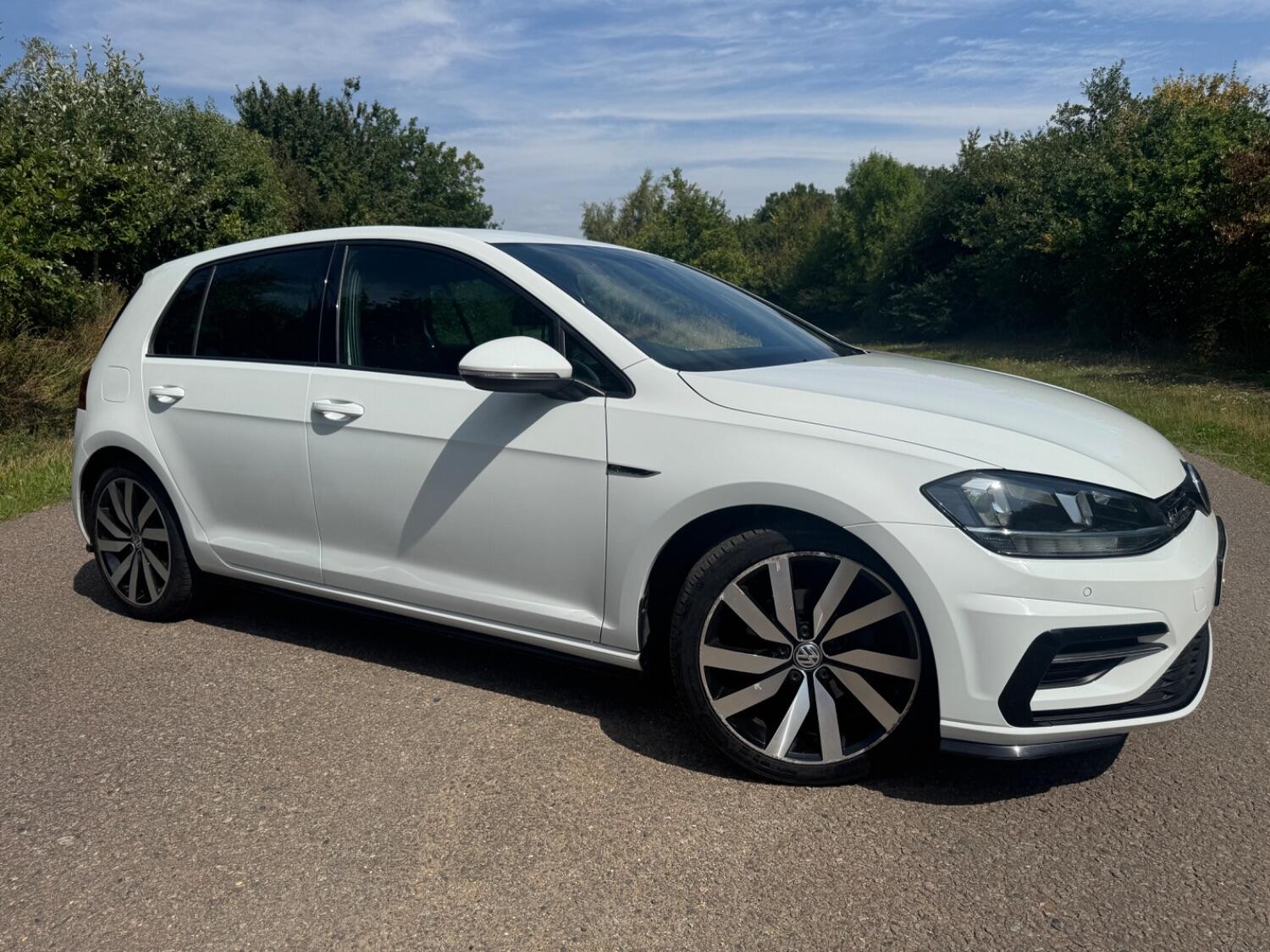 Used Volkswagen Golf 2019 for sale - 77464874: Photo 5