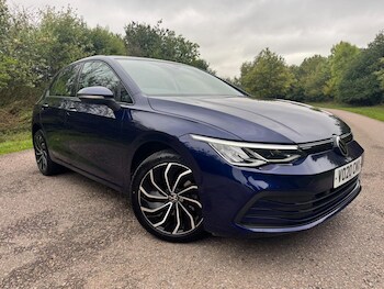 Used Volkswagen Golf 2020 for sale - 76115824: Photo
