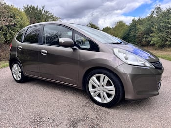Used Honda Jazz 2014 for sale - 79845471: Photo