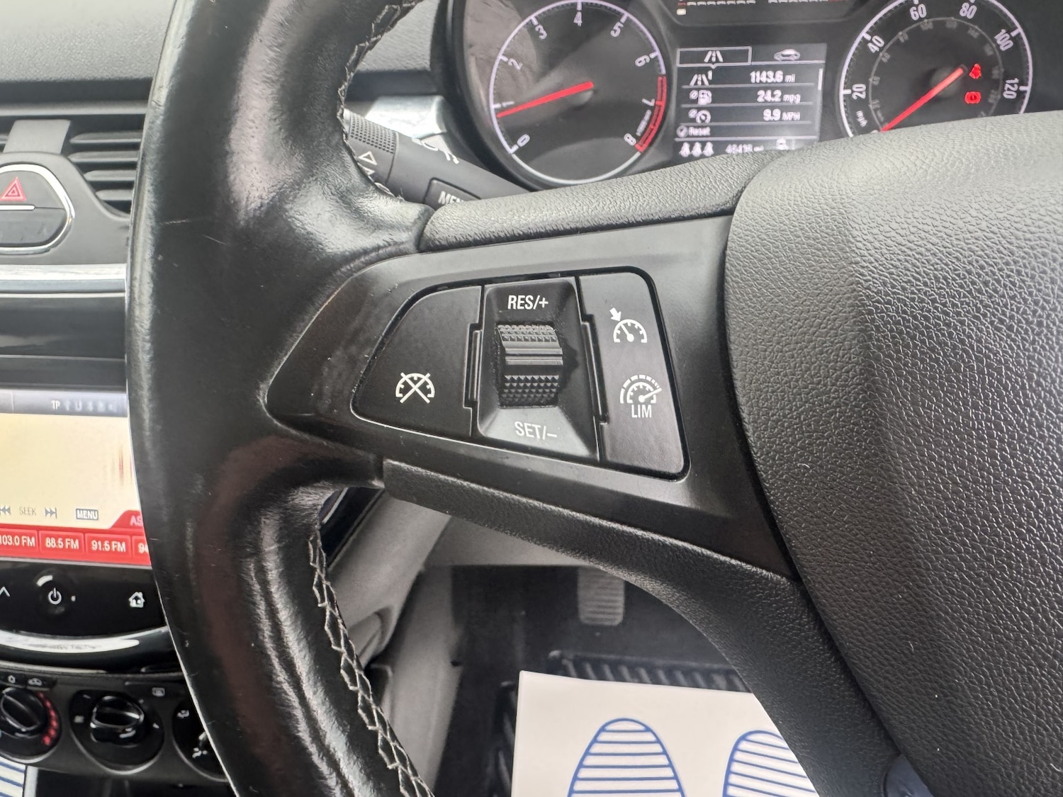 Used Vauxhall Corsa 2015 for sale - 77045373: Photo 36