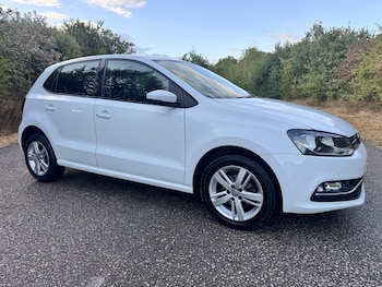 Used Volkswagen Polo 2016 for sale - 79563939: Photo