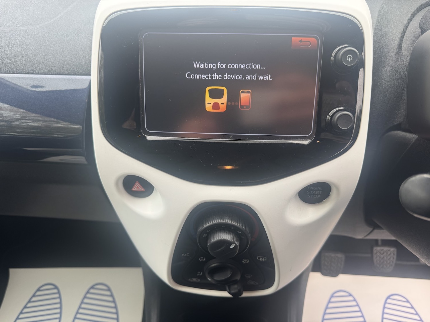 Used Peugeot 108 2017 for sale - 76488651: Photo 14