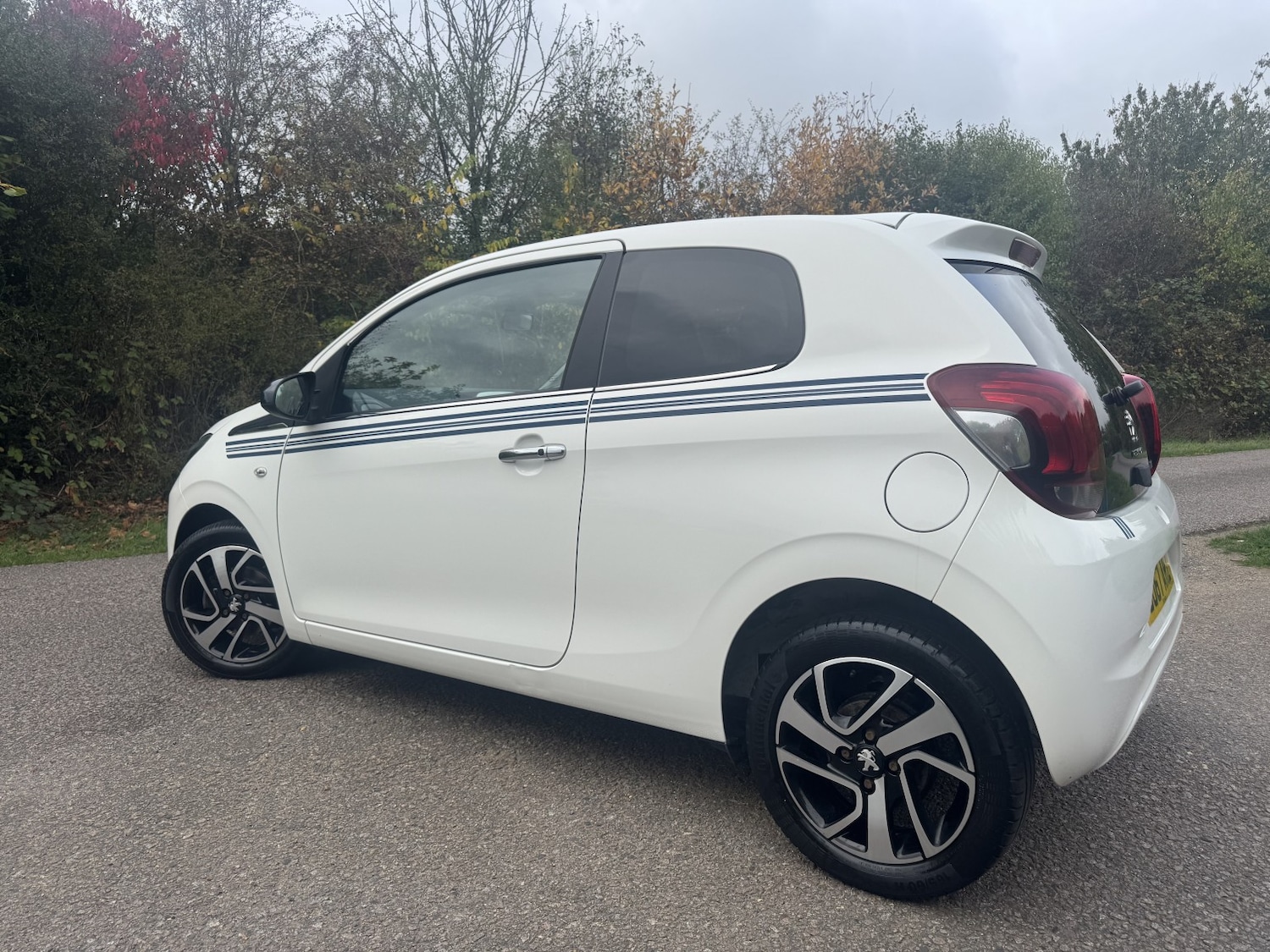 Used Peugeot 108 2017 for sale - 76488651: Photo 28