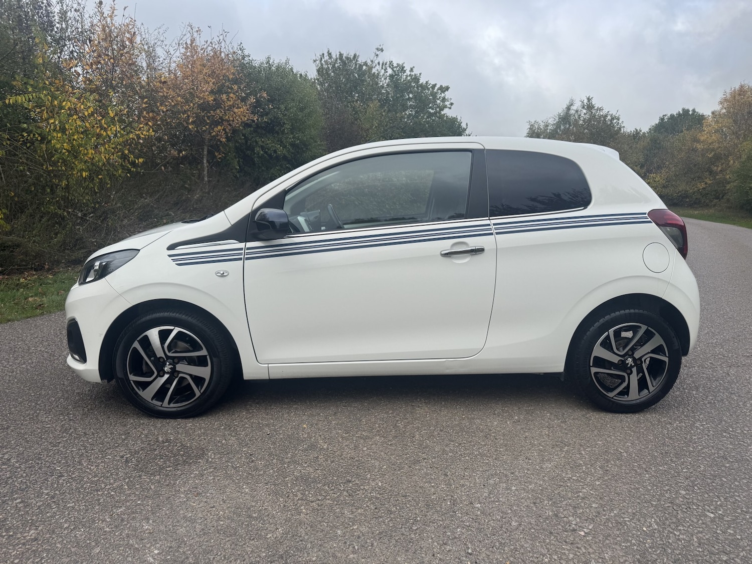 Used Peugeot 108 2017 for sale - 76488651: Photo 29