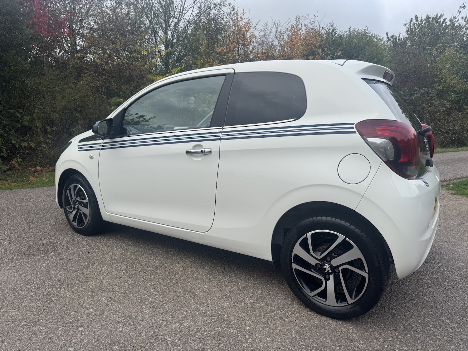 Used Peugeot 108 2017 for sale - 76488651: Photo 30