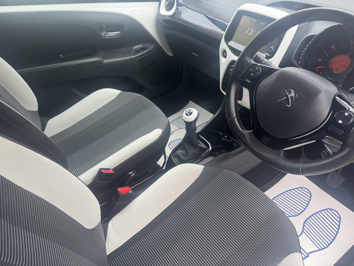 Used Peugeot 108 2017 for sale - 76488651: Photo 5