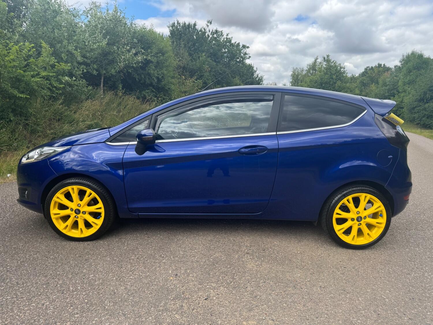 Used Ford Fiesta 2017 for sale - 76115834: Photo 8