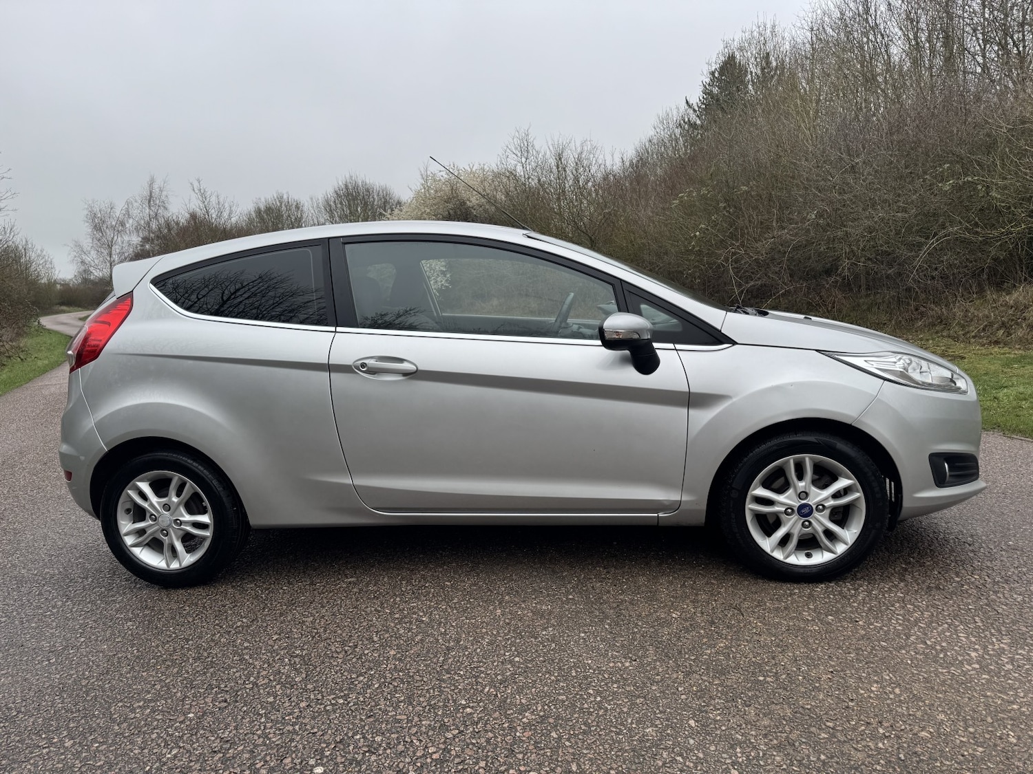 Used Ford Fiesta 2015 for sale - 77798598: Photo 10