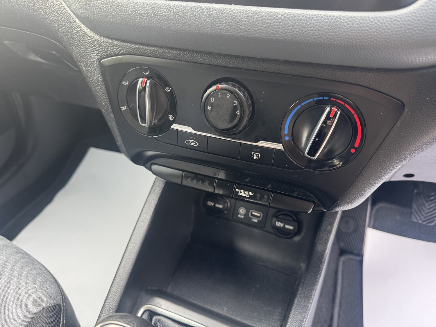 Used Hyundai i20 2015 for sale - 77516079: Photo 15