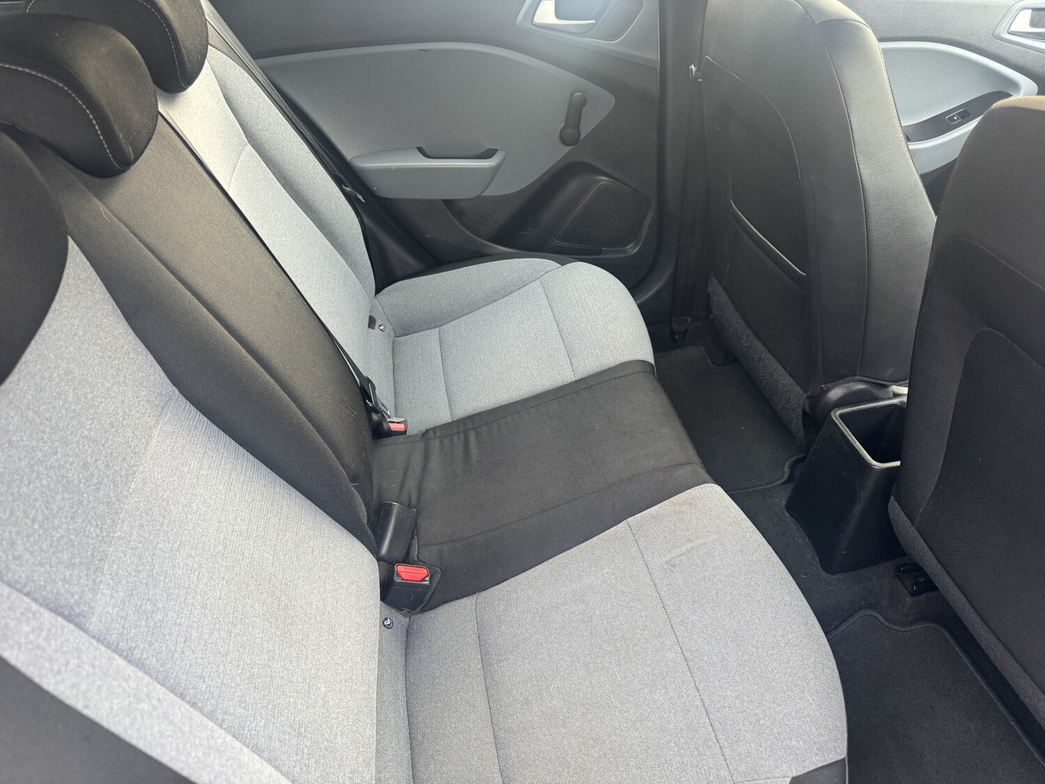 Used Hyundai i20 2015 for sale - 77516079: Photo 16