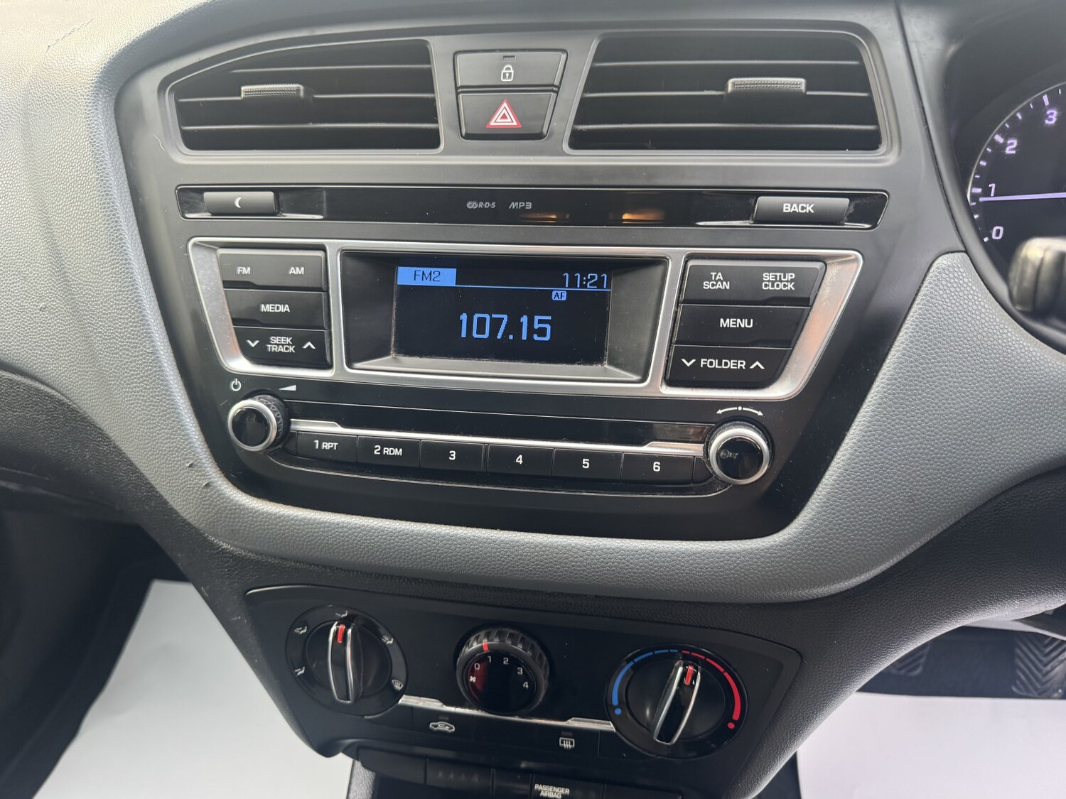 Used Hyundai i20 2015 for sale - 77516079: Photo 18