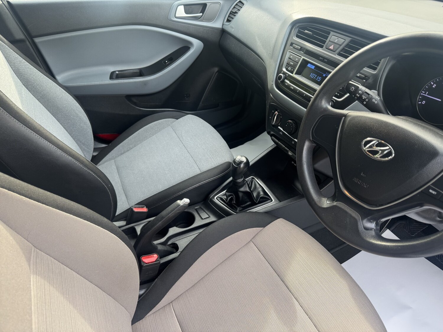 Used Hyundai i20 2015 for sale - 77516079: Photo 23