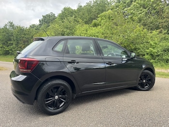 Used Volkswagen Polo 2019 for sale - 78473421: Photo
