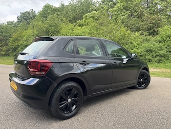 Used Volkswagen Polo 2019 for sale - 78473421: Photo