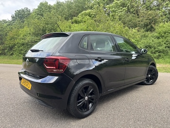 Used Volkswagen Polo 2019 for sale - 78473421: Photo