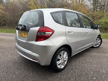 Used Honda Jazz 2013 for sale - 76488698: Photo