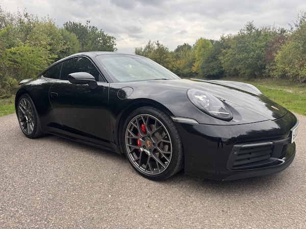 Used Porsche 911 2020 for sale - 76205655: Photo 2