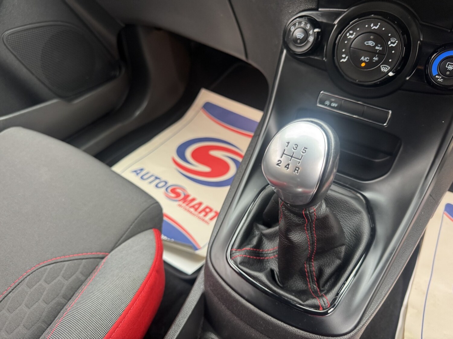 Used Ford Fiesta 2017 for sale - 77656364: Photo 11