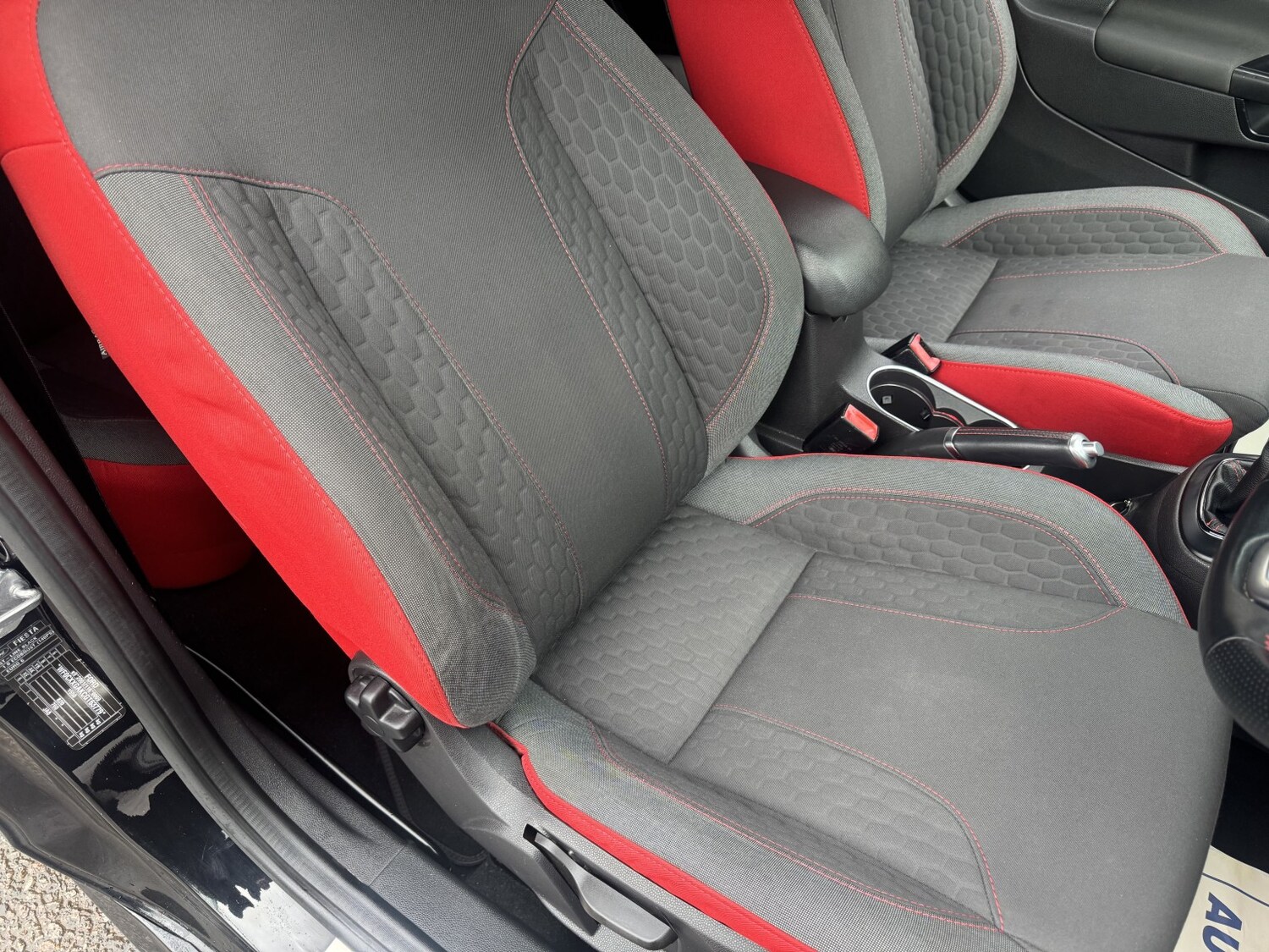 Used Ford Fiesta 2017 for sale - 77656364: Photo 6