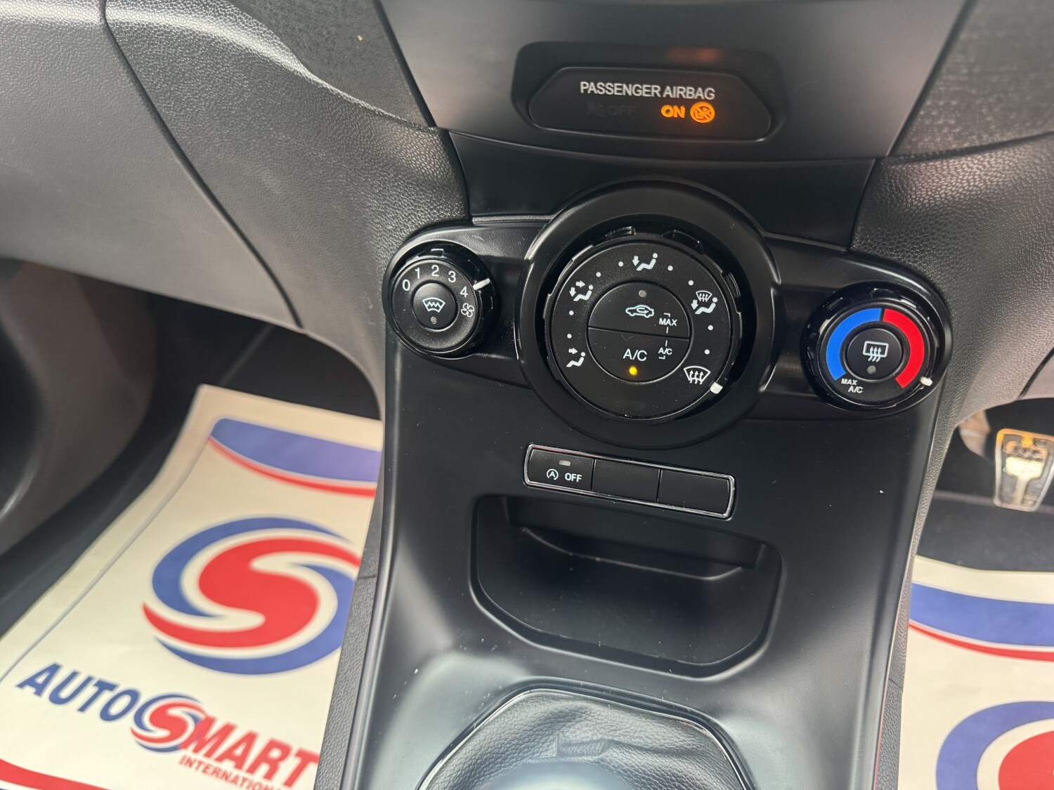 Used Ford Fiesta 2017 for sale - 77656364: Photo 9